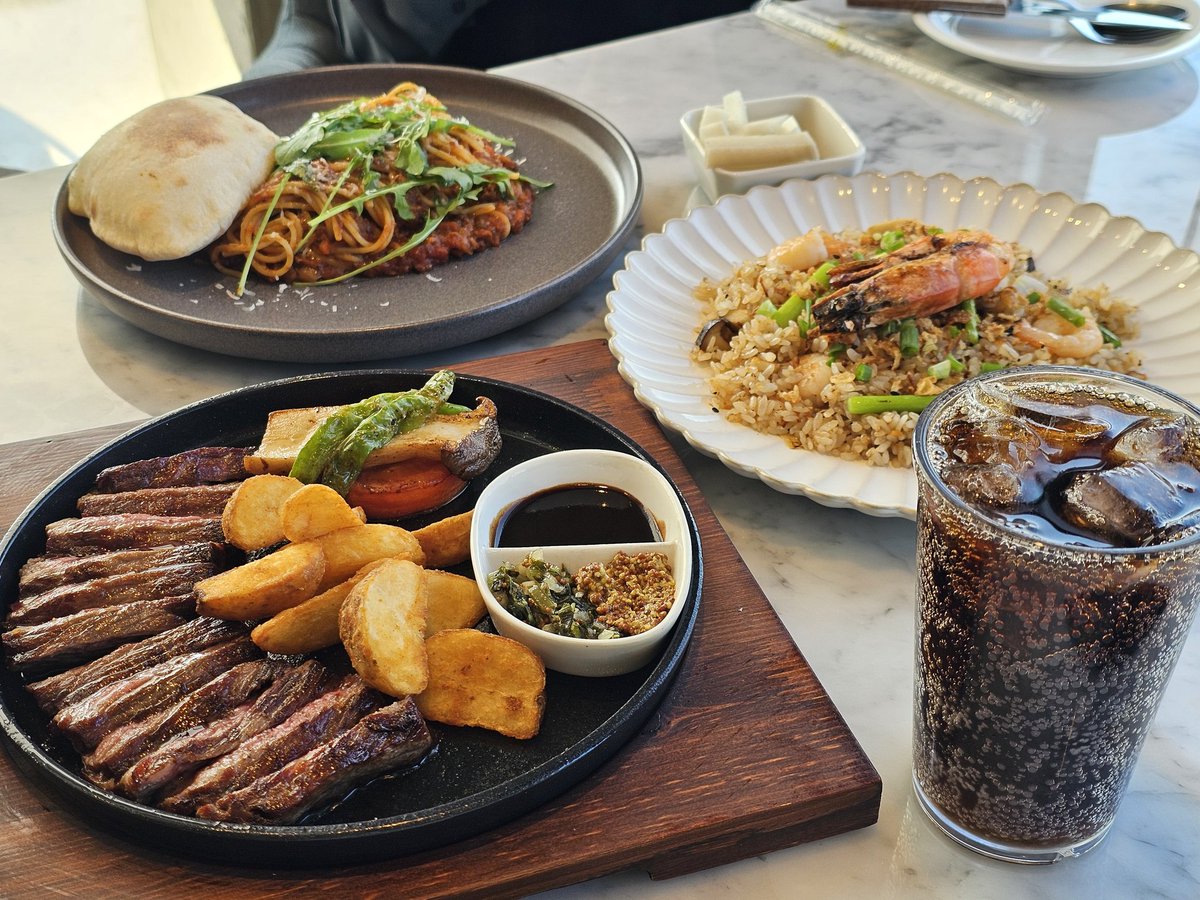 냠냠~!!(<a href="/sanzo486/">산조ฅʕ·ᴥ·ʔฅ🕯️</a> <a href="/plz_do_not/">光(빛) 🕯</a> )