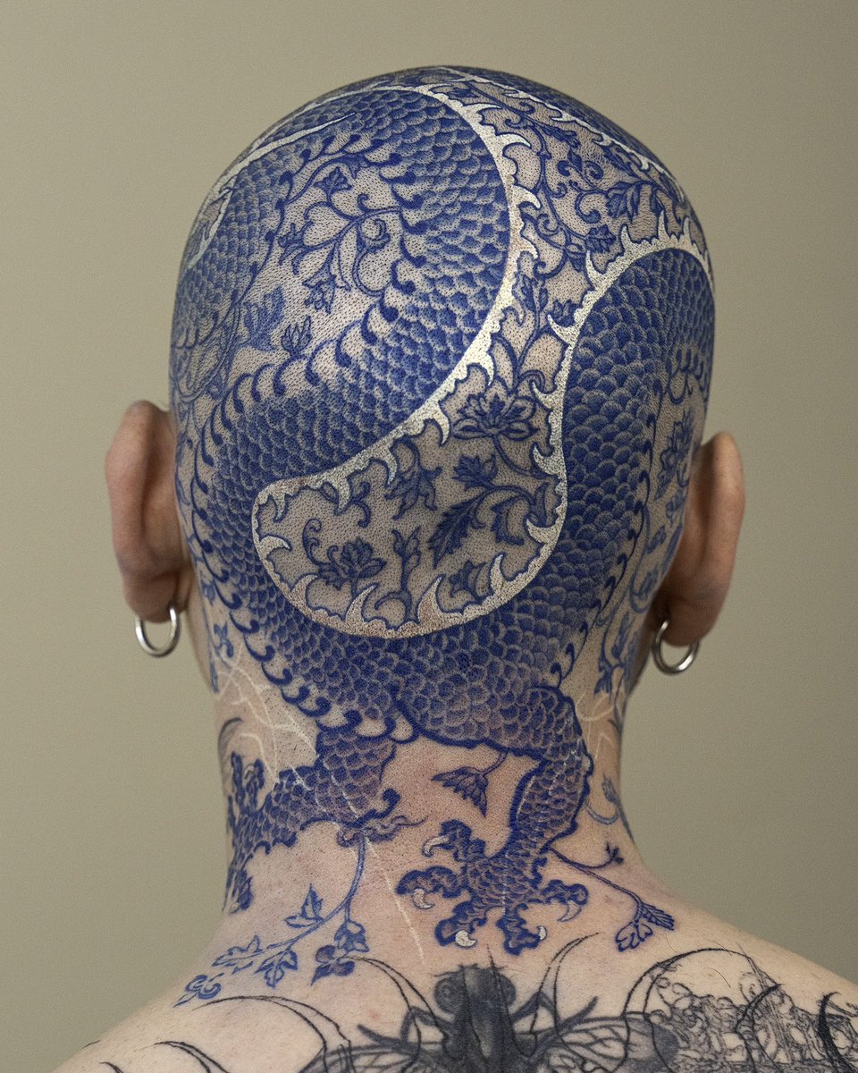 oozy_tattoo's tweet image. Porcelain head #oozy #oozytattoo #tattoo
