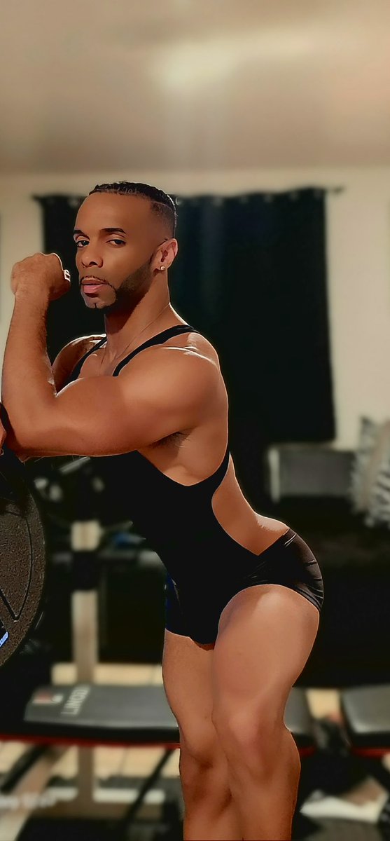 I'm a full course meal!!! Breakfast, lunch and dinner 🤤