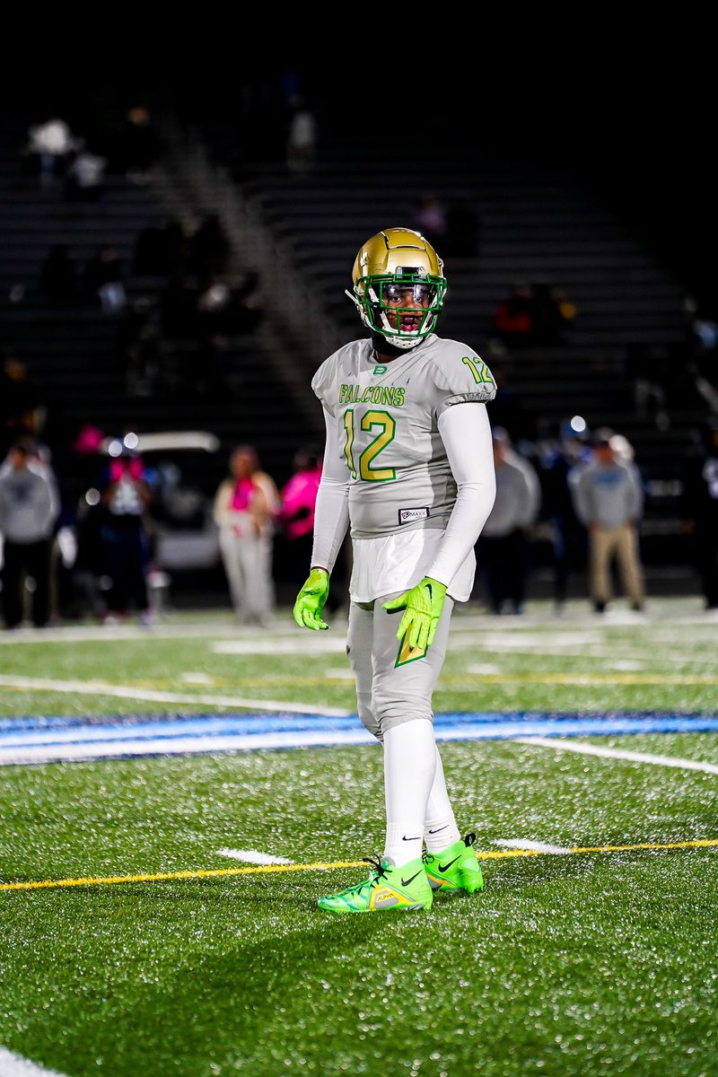 3 sacks 7 tackles
Team Record 10-0✅