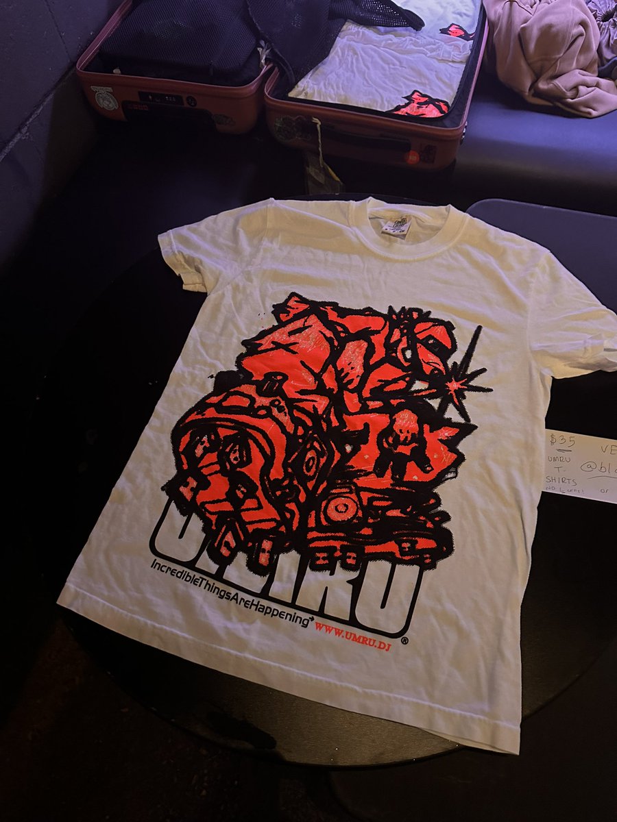 umru_'s tweet photo. limited shirts available in STL tonight! cash or venmo https://t.co/KmDd2iFuZi
