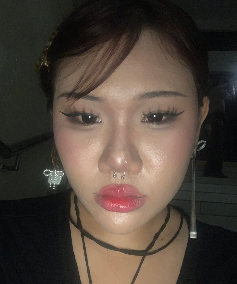 star_candy_baby's tweet image. Kenapa yang ngatain Namjoon selalu yang modelan orang gak keurus, sekalinya keurus malah macam babi😭🤣