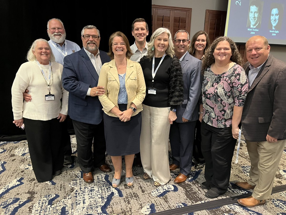 PresidentPCC's tweet image. Thoroughly enjoyed seeing so many @ConnectPCC Alumni tonight in Dallas.  Thrilled to hear about how God is using them in so many diverse and amazing ways!