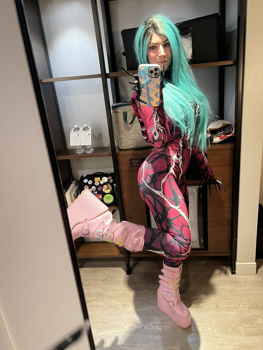 Content from sharkiekitty
