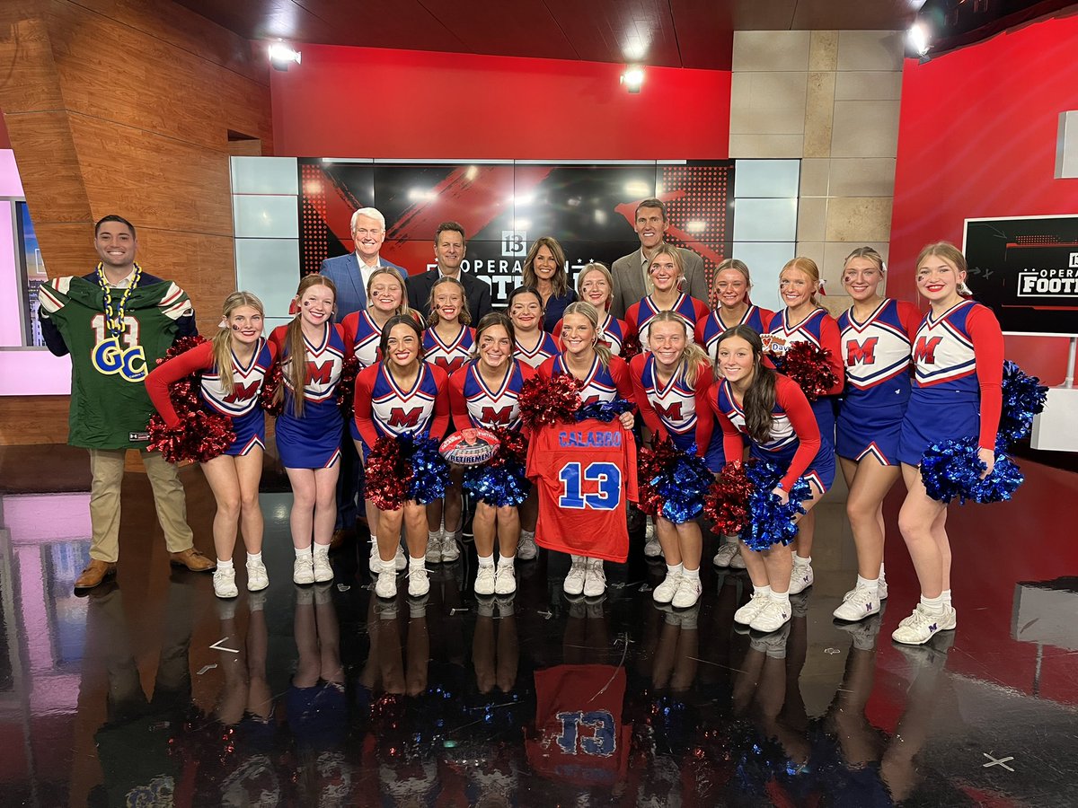 ScottWTHR's tweet image. Thanks to the @ArtesianNation cheerleaders for joining us in studio tonight for Operation Football.  

We celebrated their team’s sectional title and the remarkable career of @calabro13sports at @WTHRcom