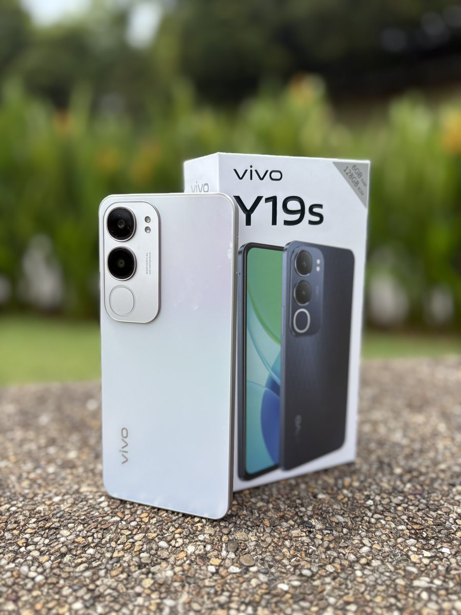 amadzahry's tweet image. vivo Y19s! Smartphone budget level yang memang power gilerrr! Sangat tahan, battery health pon boleh kekal cerdas sehingga 4 tahun! #Y19sPowerGilerrr #vivoY19s #vivoMalaysia
