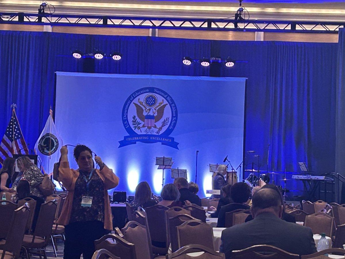 MiddleSchool67Q's tweet photo. It was truly an honor to represent the @MiddleSchool67Q school community and receive the 2024 National Blue Ribbon School Award!  What an amazing collaborative achievement for our students, staff, and parents! #67pantherpride ⁦@MS67QPTA⁩ ⁦@D26Team⁩ https://t.co/wb2tyT0uV1