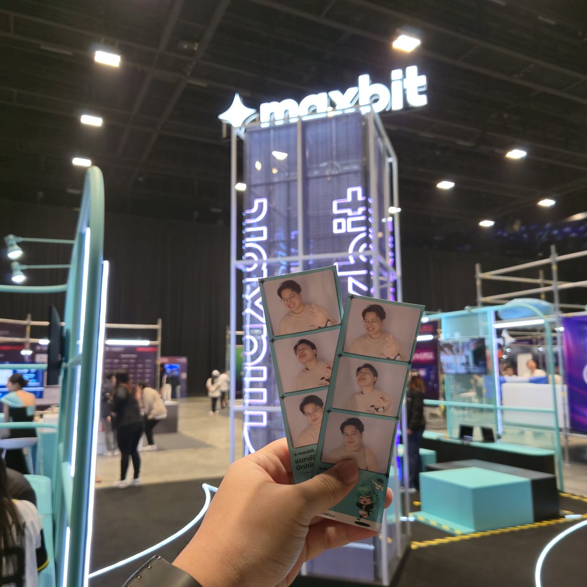 jadenipat7's tweet image. มีถ่ายรูปด้วยยย #thbw2024maxbit #maxbit