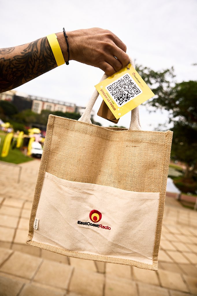 ecr9495's tweet photo. Energy up, vibes high! 💪🔥 East Coast Radio’s Summer Body Bootcamp is where fitness meets fun! Are you ready to bring the heat? 🌞🎉 

#ECRSummerBodyBootcamp @floraheartSA https://t.co/9F2OBbuc0m