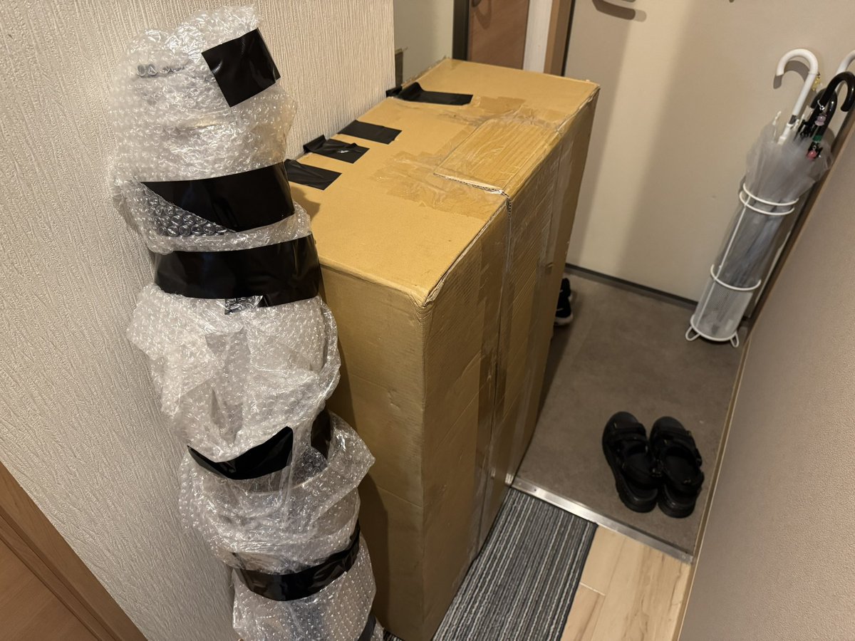 bokukoiF's tweet photo. 明日取り付ける何か https://t.co/6HRAo9DbPj