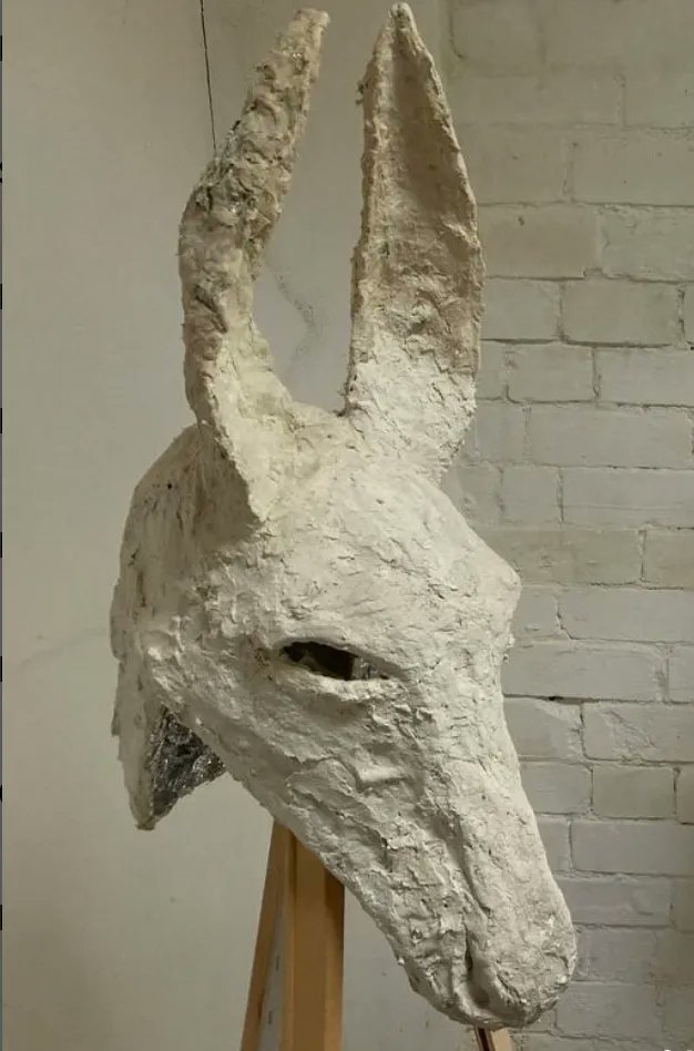 Returning to <a href="/McrContemporary/">The Manchester Contemporary</a> this year we welcome Red Dog on stand 208, an artist led, peripatetic project space for artwork that explores site, history and gender.

manchesterartfair.artsvp.com/7db2f2/link/0c…

Less than a week until we open our doors, book your tickets now, link in bio👆

#TMC24