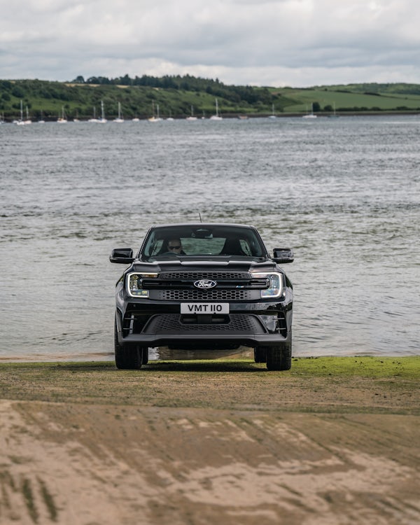 MSRTRoadtech's tweet photo. Giving the fish something to stare at ⚓ 

#Ford #RangerMSRT #FordPro #Adventure #Boating https://t.co/LACiWA6HMa