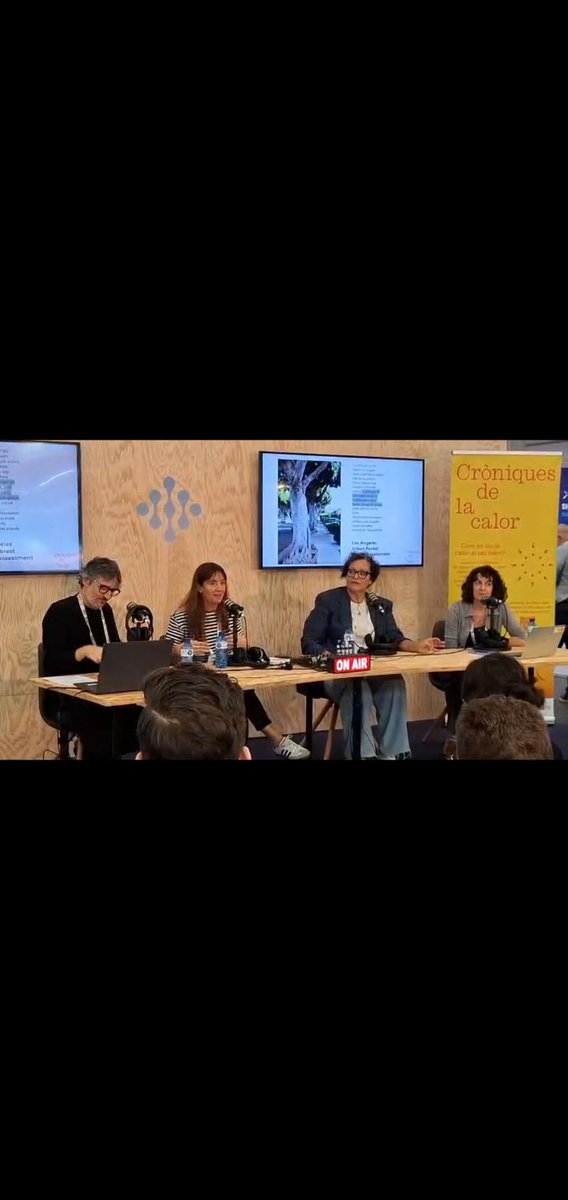 Biblioteca Josep Janés (@bibjosepjanes) on Twitter photo Aquesta setmana en el marc del #SCEWC24 hem presentat el workshop del projecte "Cròniques de la calor" en què hi participa la biblioteca. 🌞🌞
<a href="/OpenSystemsUB/">OpenSystems</a> <a href="/BibliotequesLH/">Biblioteques de L'H</a> <a href="/torrebarrinalh/">Torre Barrina L'H</a> <a href="/LHCiencia/">L'Hospitalet Ciència</a> <a href="/SmartCityexpo/">Smart City Expo World Congress</a> Aquesta setmana en el marc del #SCEWC24 hem presentat el workshop del projecte "Cròniques de la calor" en què hi participa la biblioteca. 🌞🌞
<a href="/OpenSystemsUB/">OpenSystems</a> <a href="/BibliotequesLH/">Biblioteques de L'H</a> <a href="/torrebarrinalh/">Torre Barrina L'H</a> <a href="/LHCiencia/">L'Hospitalet Ciència</a> <a href="/SmartCityexpo/">Smart City Expo World Congress</a>