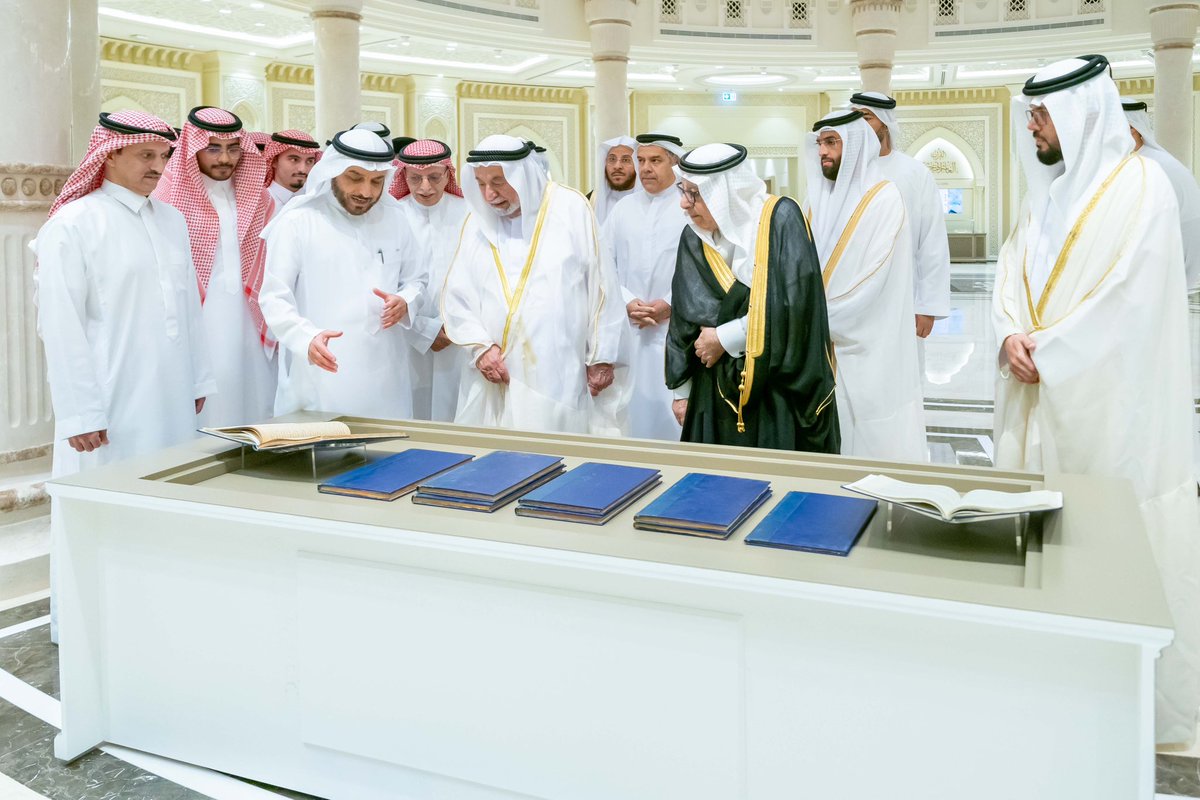 HHShkDrSultan's tweet photo. لقاء أحفاد العلّامة عبدالرحمن السعدي
Meeting the grandchildren of scholar Abdul Rahman Al Saadi https://t.co/L8ju3YMcFD