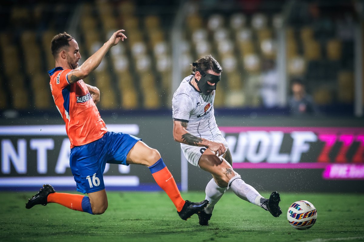 nikhilpatil_SP's tweet photo. Some clicks 📸 from the game against FC Goa.
.
.
@FCGoaOfficial 2-1 @RGPunjabFC 
.
.
.
#punjabfc #fcgoa #ISL #goa #fatorda #football #indianfootball #sports #sportsphotography #sportsphotographer #canon @Canon_India https://t.co/h1yt26iK1y
