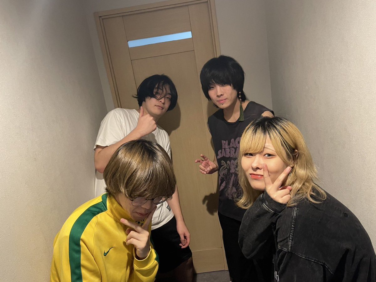 Ruby Seaside
Blow the instability
:::presents:::

【⚡️kairen.Fes.2024⚡️】

CLAPPER side

19:30~

kaffu (<a href="/kaffu_info/">kaffu</a> )

#kairenfes #kairenfes2024