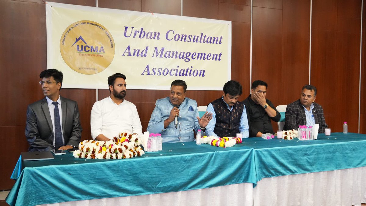 ucmajaipur's tweet photo. जयपुर के RAS क्लब में आज अर्बन कंसलटेंट एंड मैनेजमेंट एसोसिएशन (UCMA) का दीपावली स्नेह मिलन एवं शपथ ग्रहण कार्यक्रम आयोजित किया गया | https://t.co/uWku0DztIV