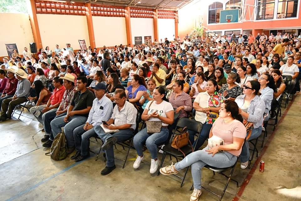 🚜🌾 La Sedagro sumó sus propuestas a los Foros Regionales de Consulta Ciudadana, que le darán forma al Plan Estatal de Desarrollo 2025-2030. 

Este importante ejercicio de participación ciudadana, permite recabar información puntual y de viva voz de las y los morelenses.