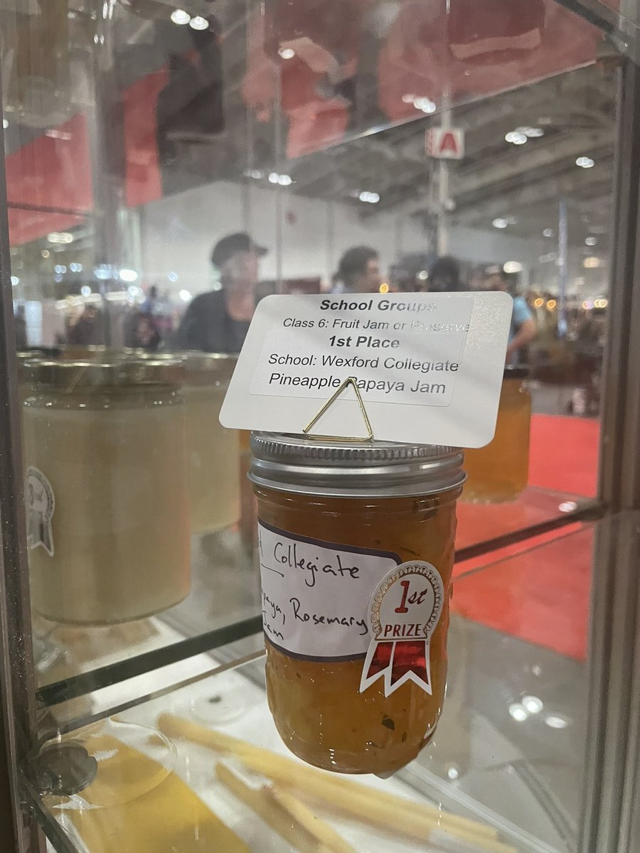 wexfordcsa's tweet photo. @wexfordcsa won FIRST PLACE in the first ever school group jellies and jams at the Royal Winter Fair for our Papaya Pineapple Rosemary Jam!  @NeethanShan @danielrocchi67 @nandanee_sawh @RenaCesare @tdsb https://t.co/1ntl6pYsen