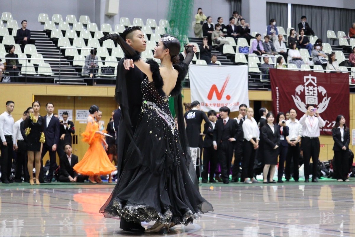 【日本大学　秋東部選手紹介💃】
St 「F,Q」武石・村井組
手足が長いすらっとしたカップル✨2人の動きはとってもしなやか❣️ムードメーカーいっせいと安心感をくれるきよえのカップル、安定した踊りで上を目指します！👀💕