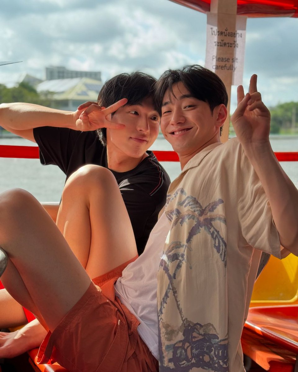 ddae78's tweet photo. Hoeun fell so hard that day 🤭 https://t.co/Ar6P893CLG