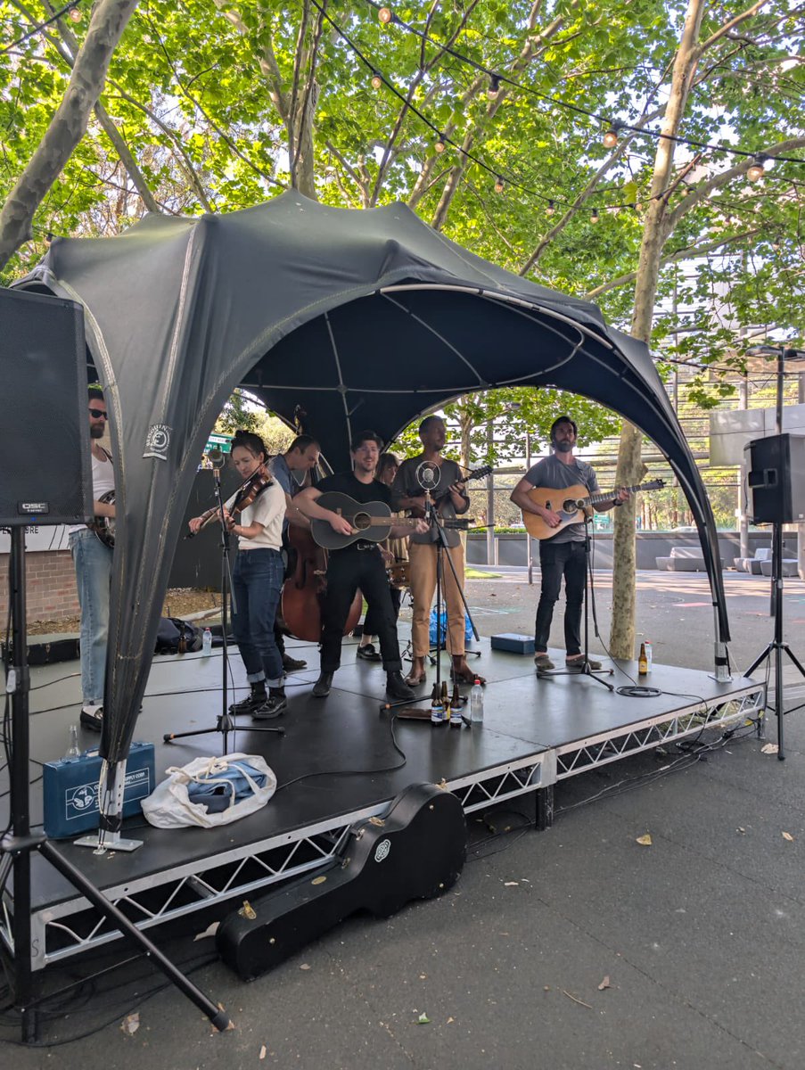 The sun is out and <a href="/morrisonsband/">The Morrisons</a> are shining! #SeymourNights