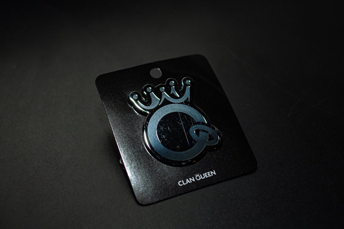 NEW GOODS】 ・・・・・・・・・・ LOGO PINS / ¥1,000
