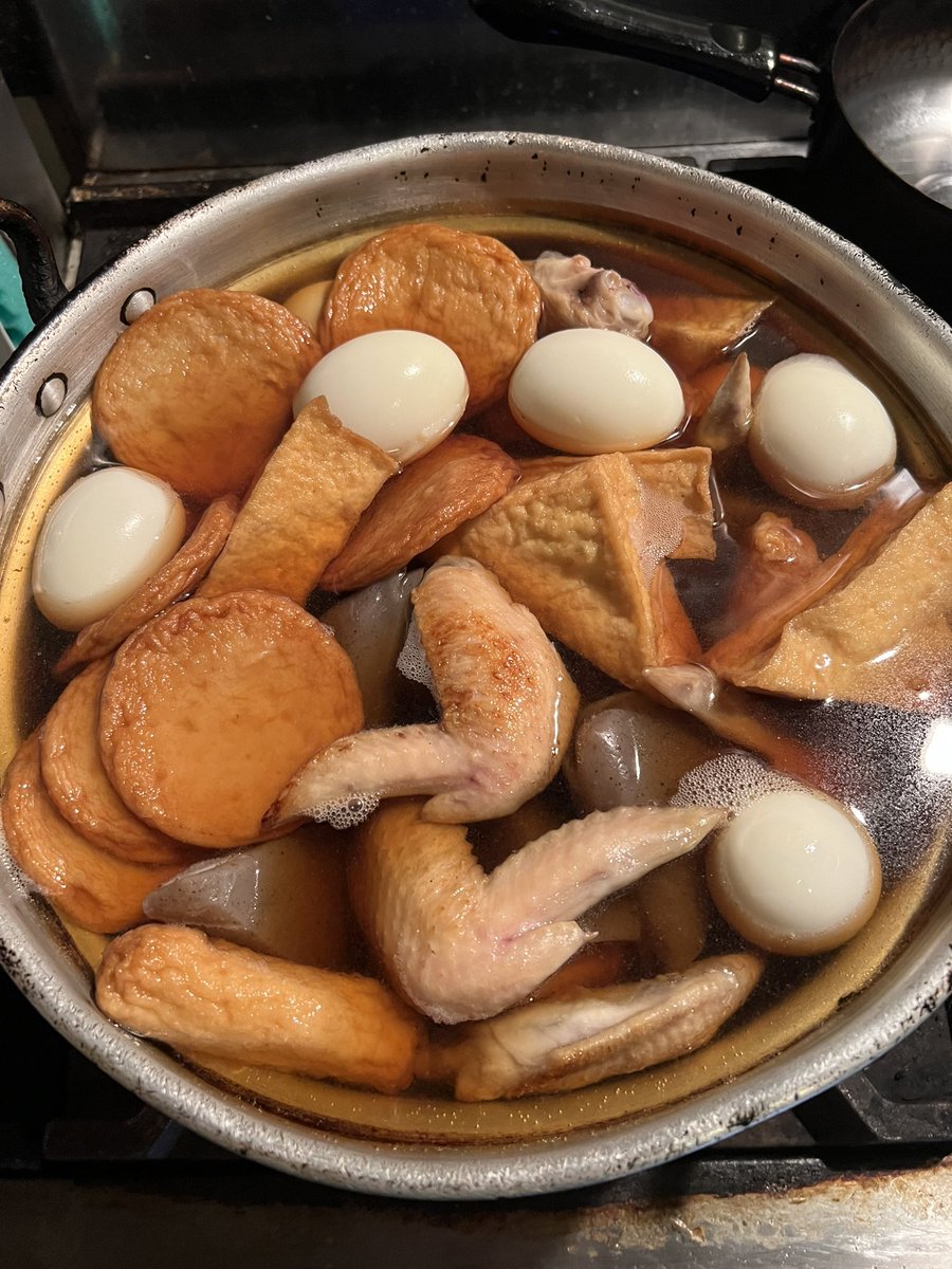 本日のVOXはコチラ！！

言葉の表現者とパフォーマーでのライブイベント！

オープン18:30
スタート19:00

21:45〜はノーチャージPUB営業予定です！
おでんあり〼