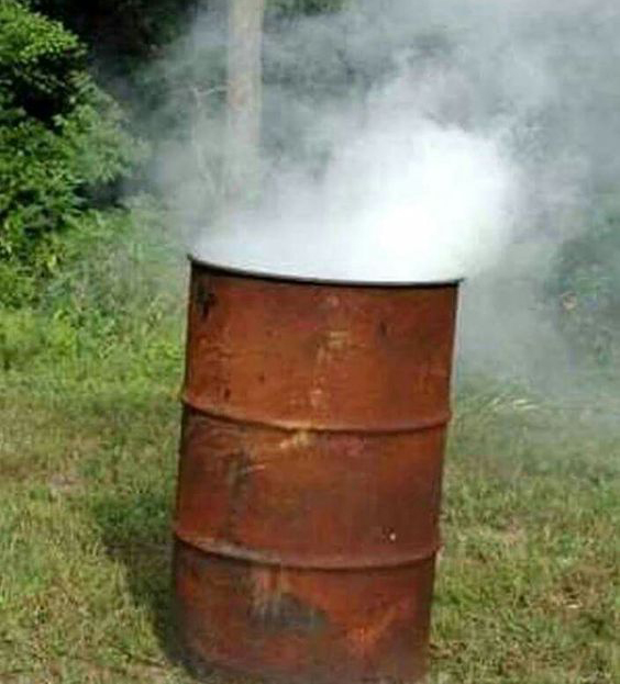 𝗢𝗻 𝗧𝗵𝗶𝘀 𝗗𝗮𝘆 

In 1972, the UK government handed out old oil drums to every household in the UK. Residents were told to burn all their shit in their gardens so that councils could save on waste collection services.