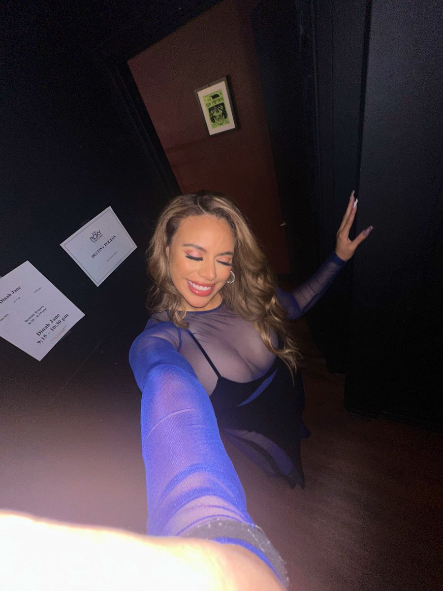 dinahjane's tweet photo. LA📍 
4 more cities to go ❤️‍🔥
#TheRoadLessTraveledTour https://t.co/rRJRj0JWDv