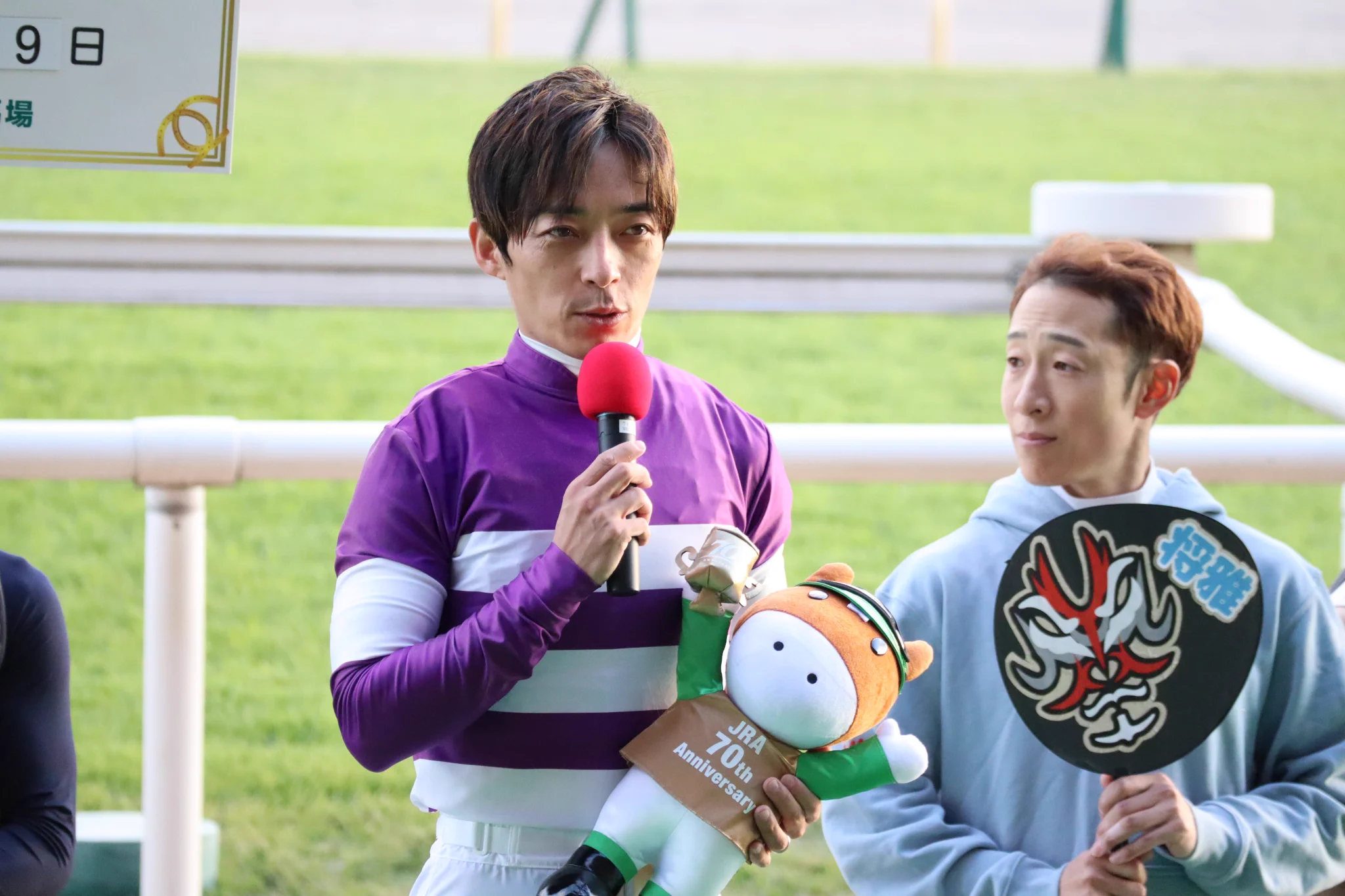 💛💜‎🤍むーしゅ‎‎🤍💜💛 a X: 