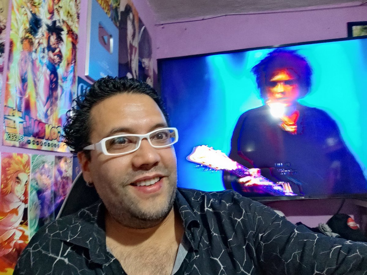 Rafaherrera1983's tweet photo. Vengan amigas y amigos al #Rafter!! Estamos en vivo y en directo, ayúdanos con tu PODEROSO LIKE 👍 👇 🔔 

https://t.co/ZBmKEizbF5 https://t.co/GJ7luZ1i7E