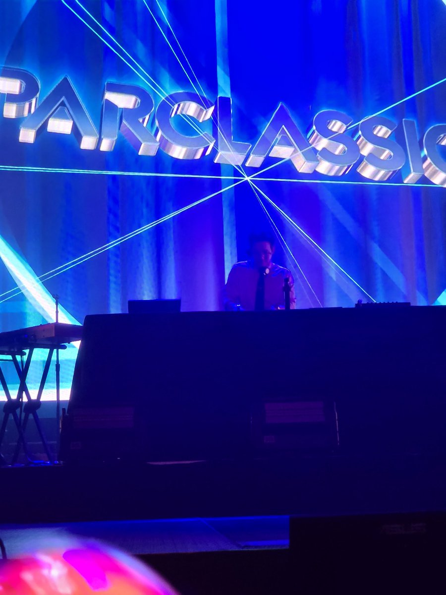 MickeyParks18's tweet photo. What an Amazing night with Woosung here in San Antonio!! It was like one big intimate party!! Woosung and Dojoon were incredible!! ๐ฅ๐ฅ๐ฅ๐บโ๏ธ๐ฅ๐ค
#Woosung
#Woosung4444
#Dojoon #PARCLASSIC
#B4WEDIETour
@woosungofficial https://t.co/AKUNSZZAAc