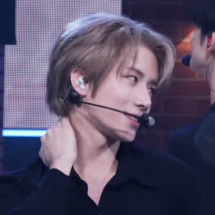 🖤💣🕷️🕸️⛓️                    🤍☁️🫧🪽✨
☠️🎶🔪🖤💥                    ☺️💫🌟🪞🕯️
🎬🎱💀☕️🕷️                    ✨💛💍🫖☁️
⛓️💥🕸️🔪🐈‍⬛                    🎧🐶⛅️⭐️🫧