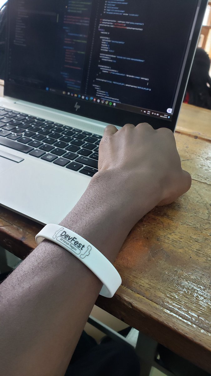 Our first session in #devfestMtKenya24 at <a href="/GdgnyeriC/">GDG Nyeri #DevFestMtKenya2025</a> where we kick off our first keynote about Developers community and importance of communities in technology.