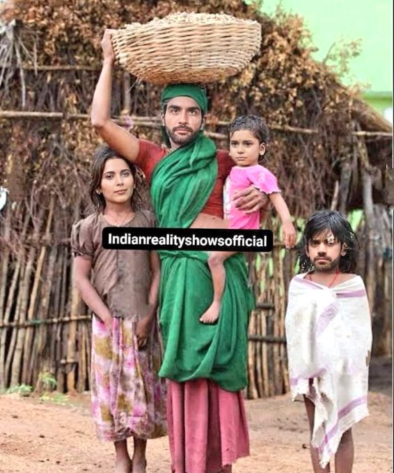 real_khabri_1's tweet photo. Caption this? 

#BiggBoss18 https://t.co/RH9tZQpv0T