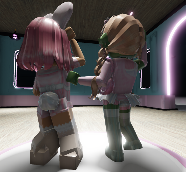 Another71203175's tweet photo. I found this interesting MaterialVariant at the UGC Homestore template in Roblox Studio so I experiment using these two https://t.co/523FfDPviR