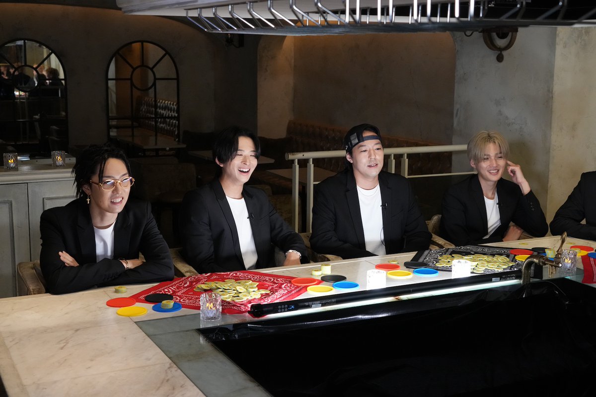 TVGweb's tweet photo. FANTASTICSの冠番組「CASINO FANTASTICS」が前後編で放送！
人気番組「EXILE CASINO」がよみがえる♟️

🔽記事はこちら
https://t.co/7qEhA7JJAB

#CASINOFANTASTICS #FANTASTICS  
#世界 #佐藤大樹 #澤本夏輝 #瀬口黎弥 
#堀夏喜 #木村慧人 #八木勇征 #中島颯太 
@casinofanta @fantastics_fext https://t.co/aN9XhQJ3gd