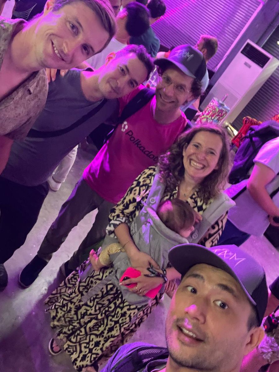 AcademyPolkadot's tweet image. So many familiar faces! It&apos;s wonderful to meet in person with PBA alumni again. @Polkadotsub0 #polkadotacademy