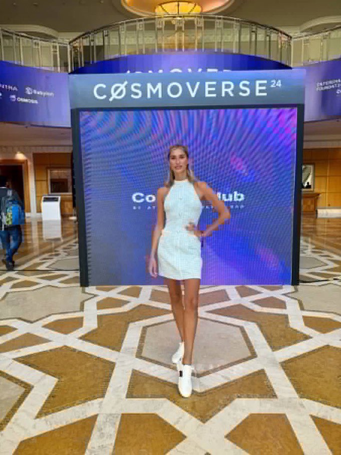 Lilly Douse tweet media