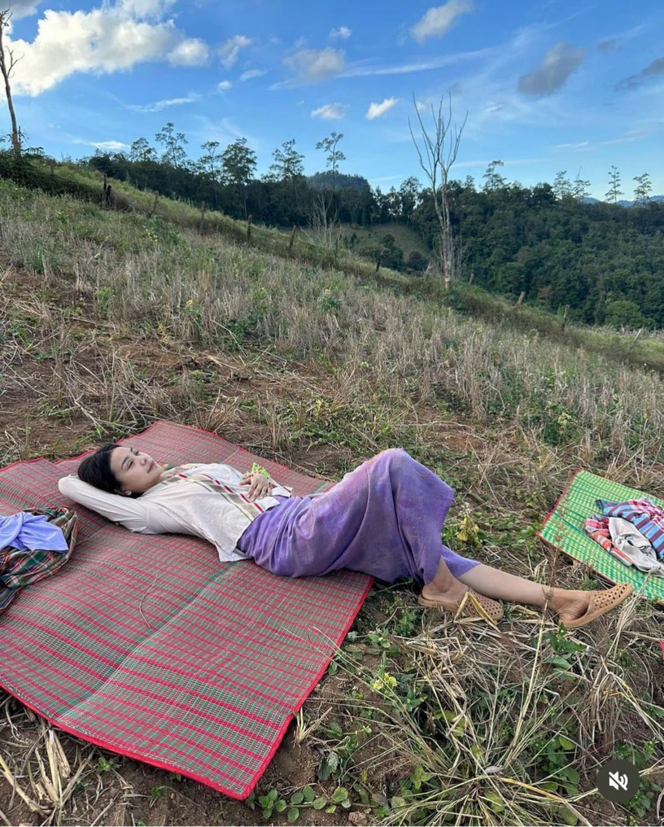 AlexLin0522's tweet photo. After watching the Paradise of Thorns ..
All I wanna say….
 “ Mo ! 🤍  I hope you know how much I love you ! You deserve the best in the world ”

Team Mo 😌🤍

The Paradise of Thorns in Taiwan 🇹🇼 

#TheParadiseOfThorns 

#อิงฟ้ามหาชน 
#EngfaWaraha 
@EWaraha https://t.co/Ifw0Otm5gO