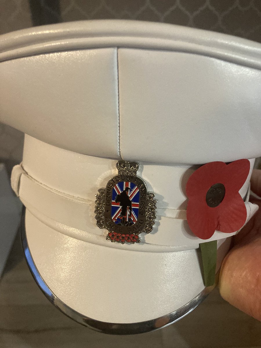 delboy156's tweet photo. Wee parade this morning to lay wreath at George Square 🇬🇧🏴󠁧󠁢󠁳󠁣󠁴󠁿🇬🇧🏴󠁧󠁢󠁳󠁣󠁴󠁿 https://t.co/mBA6V8ZyJv