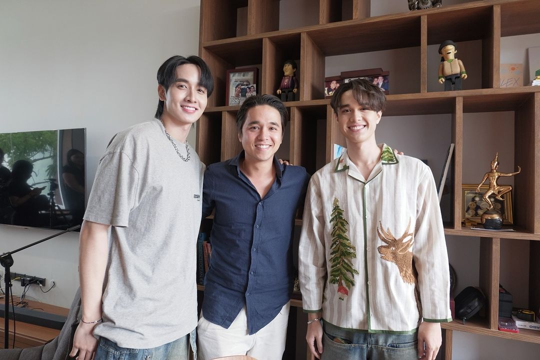 FCMikeyMike's tweet photo. ’กองทัพ พีค &amp; ไมกี้ ปณิธาน‘ ตัวตนที่แท้จริงเป็นแบบนี้เองเหรอ?! ทั้งคู่นั่งพูดคุยกับพี่ 
อเล็กซ์ เรนเดลล์  #alexrendell ในรายการ T2T #talk2talk
#กองทัพพีค #ไมกี้ปณิธาน #kongthappeak #mikepanitan 

เข้าดูได้ตามลิ้งค์นี้ https://t.co/RAxUYz0YUZ

Cr.@Charnchalard https://t.co/G9uhrpEqW6