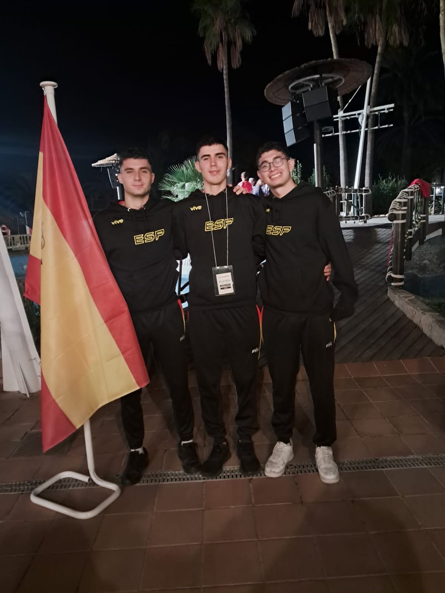 disport_oficial's tweet photo. Listos para inaugurar el 2024 @ifcpf MEN'S WORLD CUP en #Salou.

#IFCPFMWC @agonzalezcl_04 @Aketzarequena7 @Daviid0814

Mucha suerte chicos, salir y disfrutar. https://t.co/mFBCz35iJQ