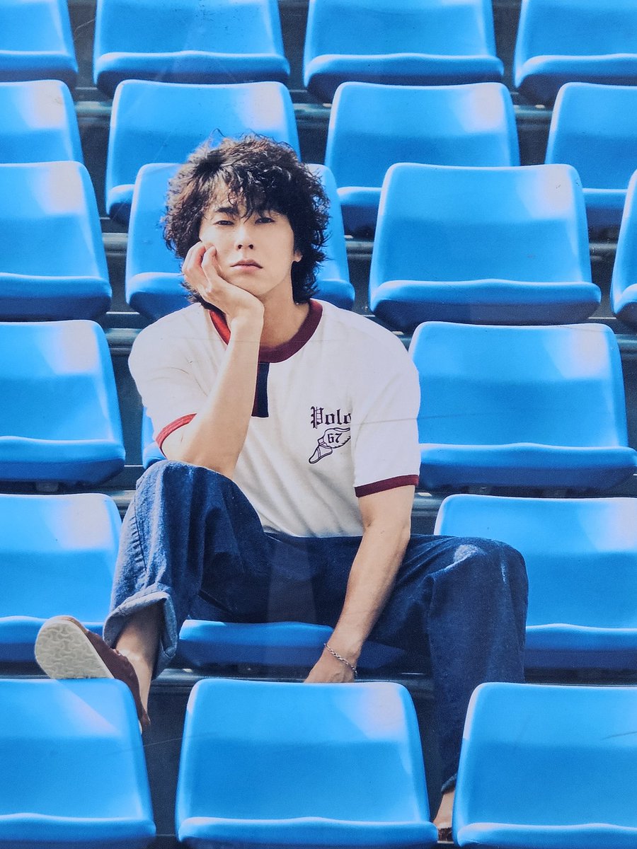tokkuni's tweet photo. 代々木駅だけ頑張って撮ってきました（´・J・`）(∵`)🩵🩵
いい感じな場所にあります🚃
#東方神起_ZONE 
#yunho
#chamgmin
#山手線 https://t.co/1pR10bbfGP