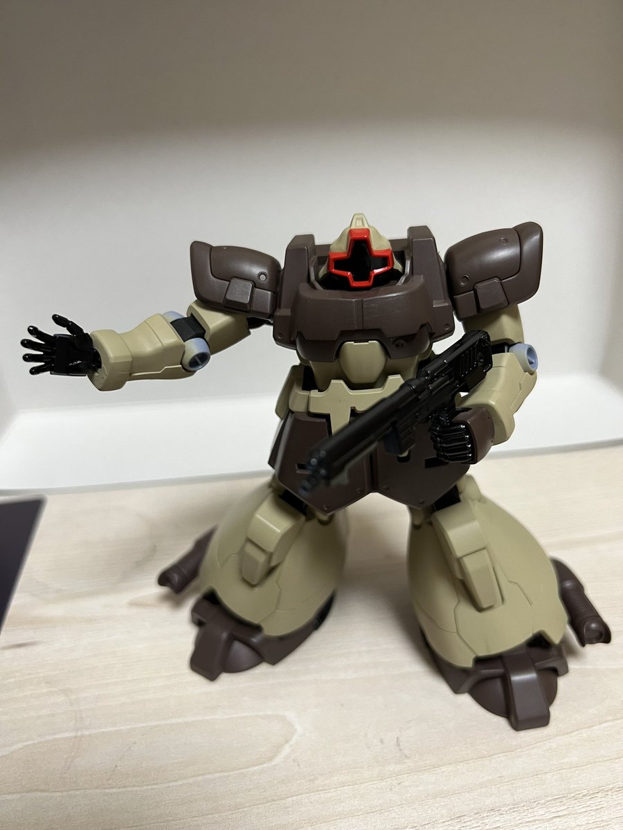 9knm2222's tweet photo. ジャンク欠品ありで300円でゲットしたドムトローペン❗️全塗装済み、モノアイと艶消しはこれから✨ハンドパーツがなくて余りのパーツの中ではなかなか合うものがありませんでした🥲武器付属品等もこのライフルのみ💦
#ガンプラ
#ドムトローペン
#全塗装 https://t.co/HWSEn5LEIu