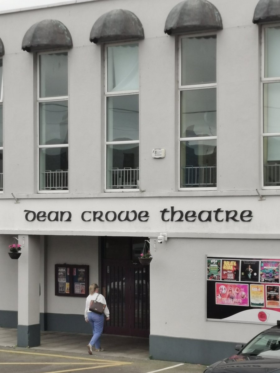 Coláiste Íosagáin tweet media