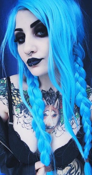 yazzy669's tweet photo. @GothicaLynda Good 🌤️🍂 Morning Eliza🌹 Happy Saturday Wishing You a Beautiful November 9th 🕯️❤️🖤 https://t.co/DnpbATRxYB