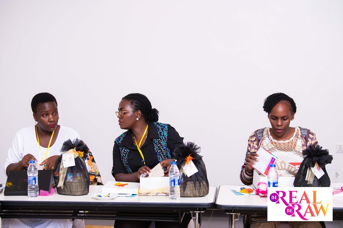 Kemi_Omeke's tweet photo. Day 2 of #BeRealBeRaw is off to a great start! 🥞🎁 Let's dive into our first sessions. https://t.co/FlL6PLXrmr