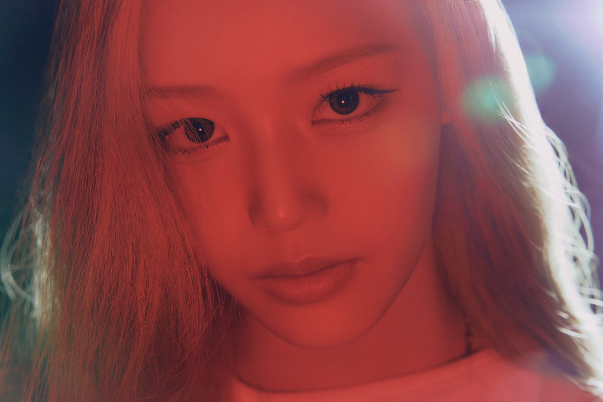 Concept Photo (na Ver.)

izna The First Mini Album 'N/a'
2024.11.25 6PM (KST)

💿 Pre-Save
ingrv.es/izna_Na

#izna #이즈나
#JEONGSAEBI #정세비
#N_a